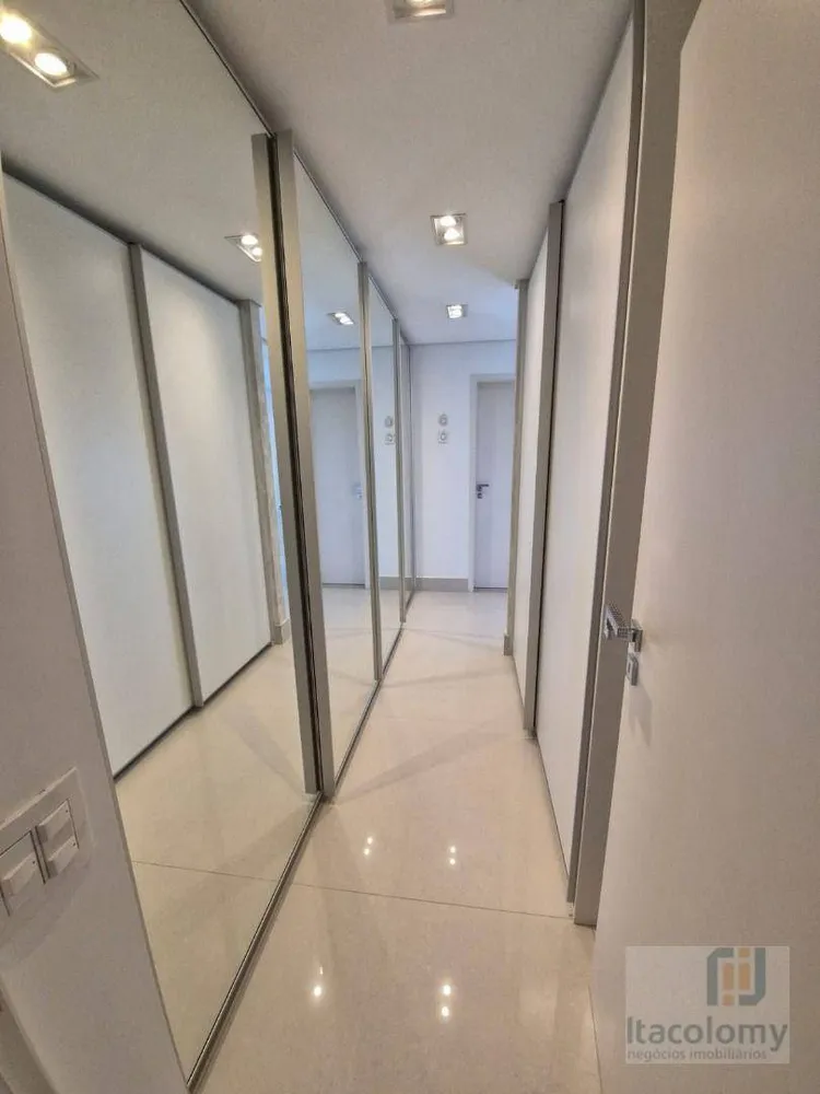 Apartamento, 3 quartos, 202 m² - Foto 3