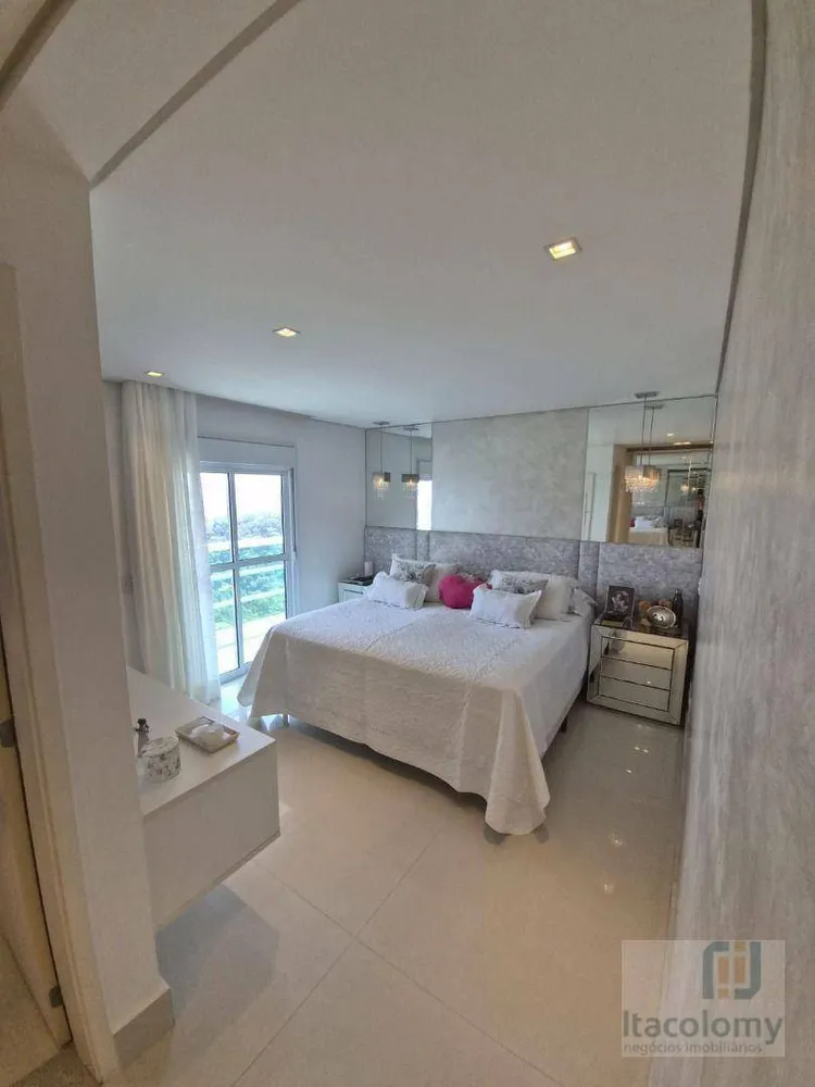 Apartamento, 3 quartos, 202 m² - Foto 2