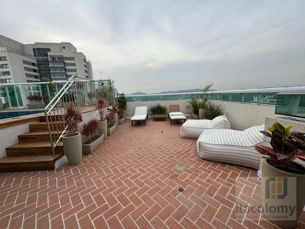 Apartamento, 5 quartos, 750 m² - Foto 1