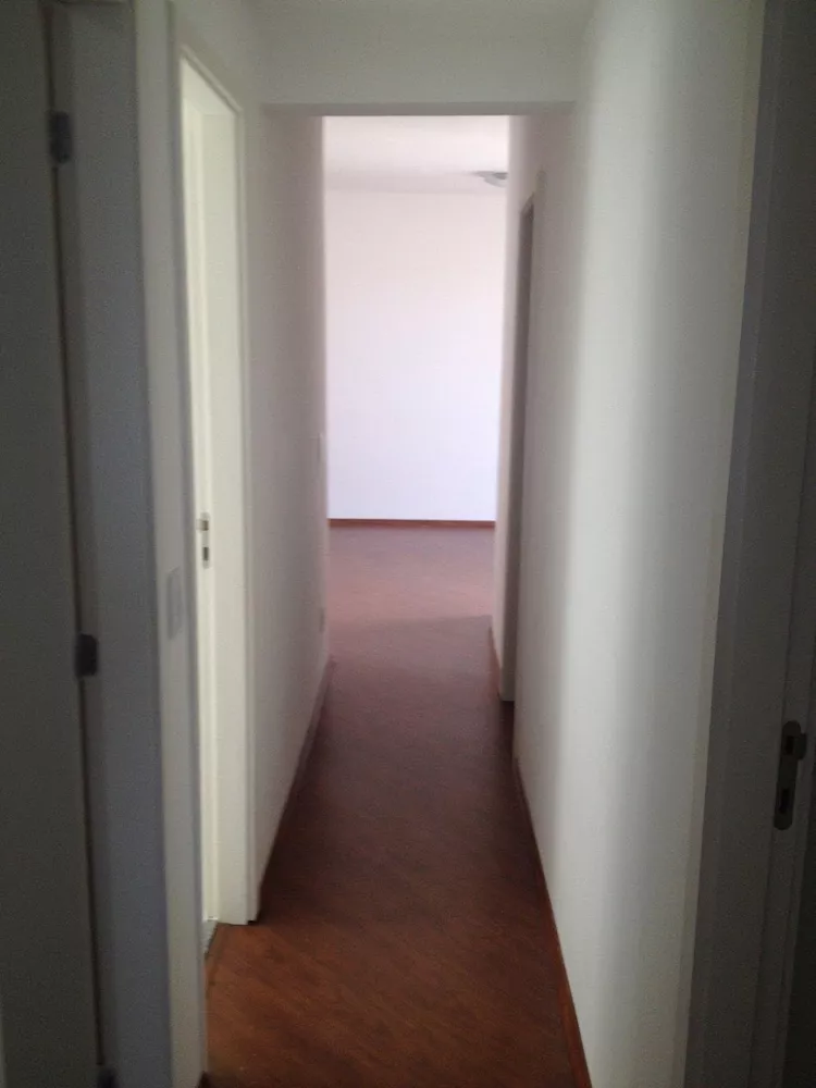 Apartamento à venda com 3 quartos, 105m² - Foto 3