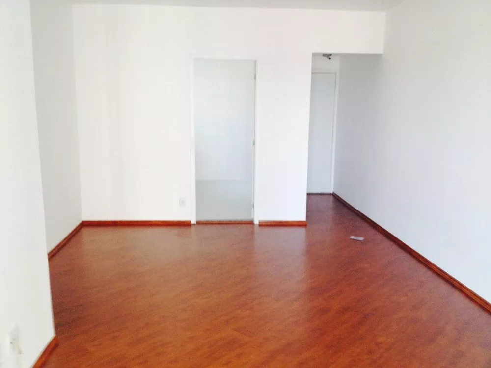 Apartamento à venda com 3 quartos, 105m² - Foto 1