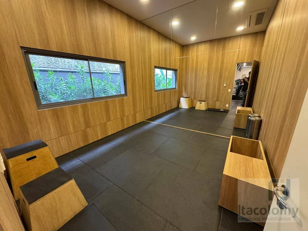 Apartamento, 3 quartos, 244 m² - Foto 13