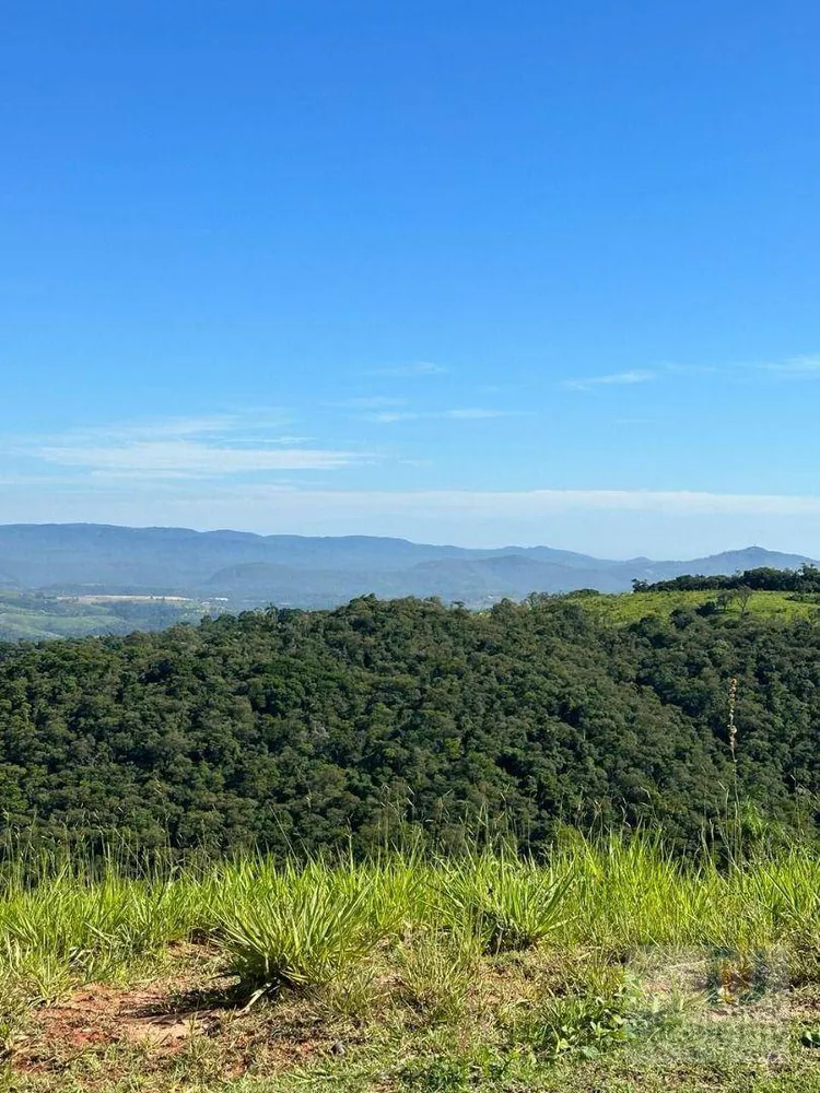 Loteamento e Condomínio, 740 m² - Foto 1