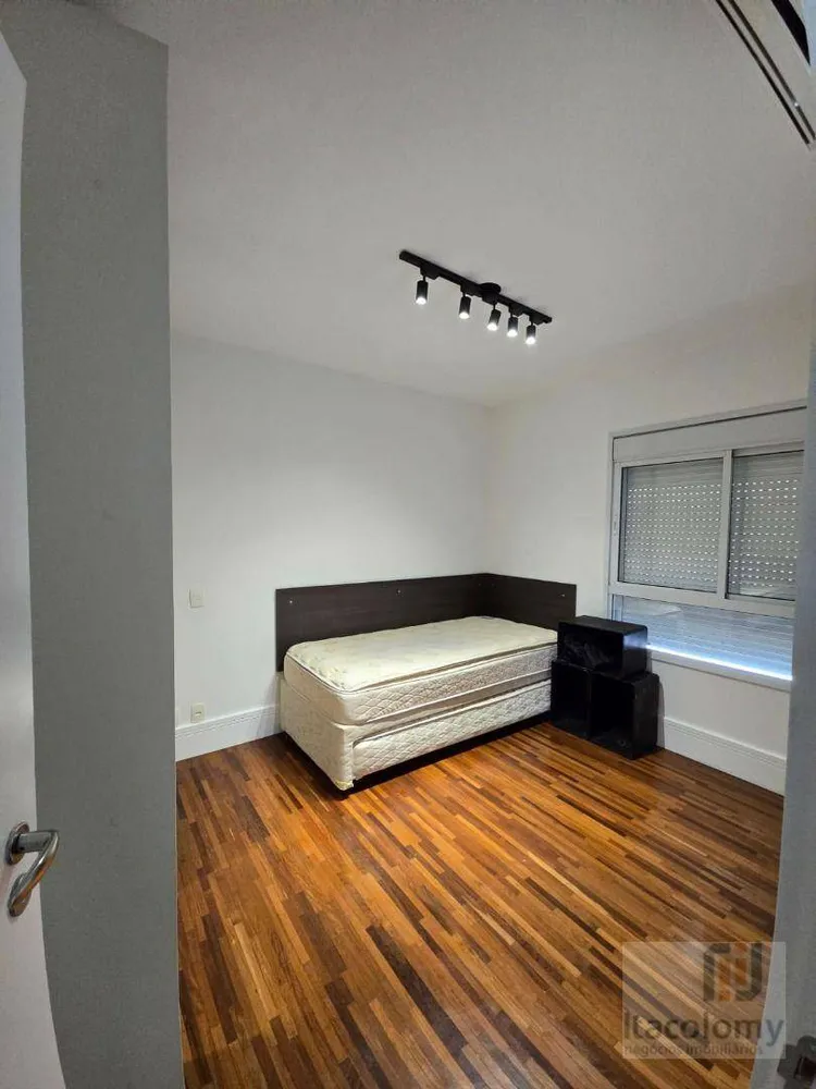 Apartamento, 3 quartos, 196 m² - Foto 5