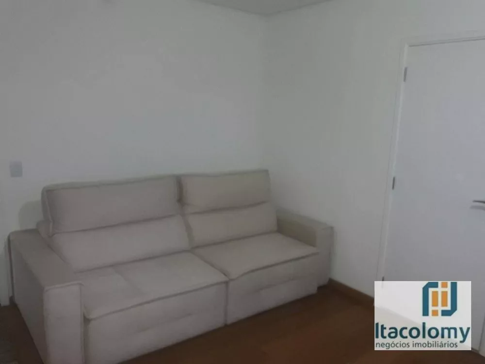 Apartamento à venda com 2 quartos, 79m² - Foto 2