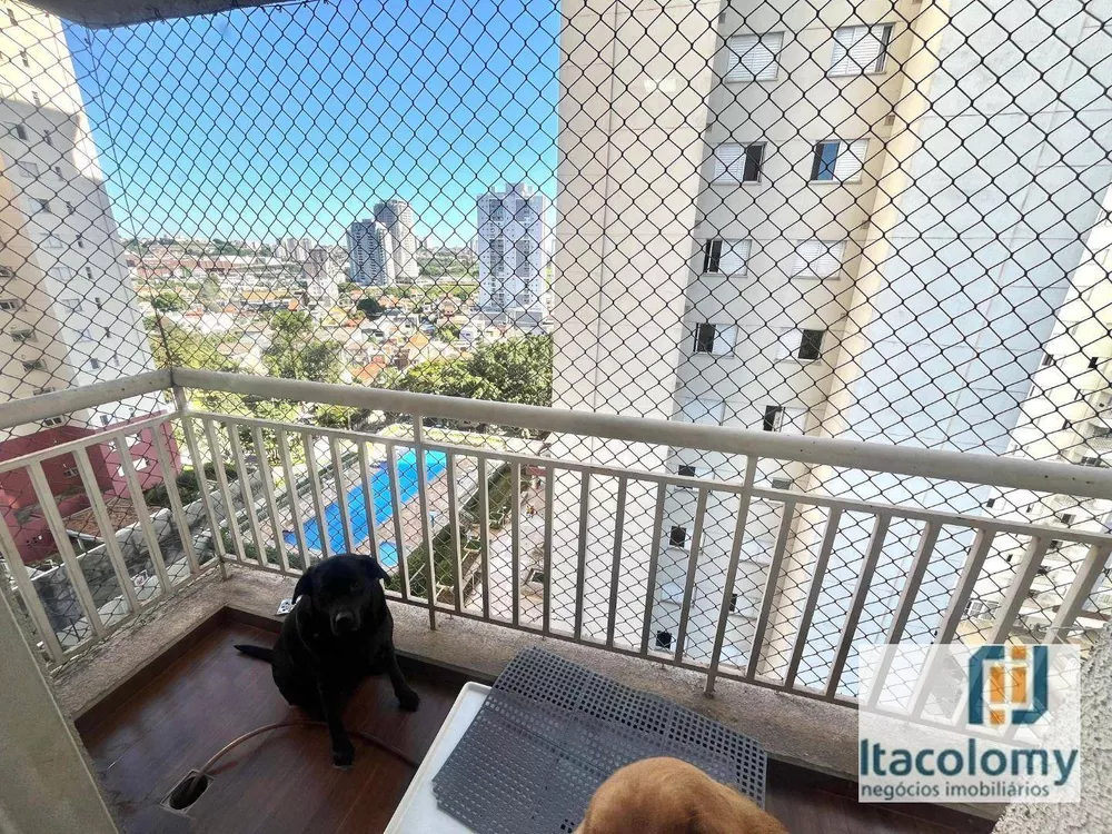 Apartamento à venda com 3 quartos, 70m² - Foto 4