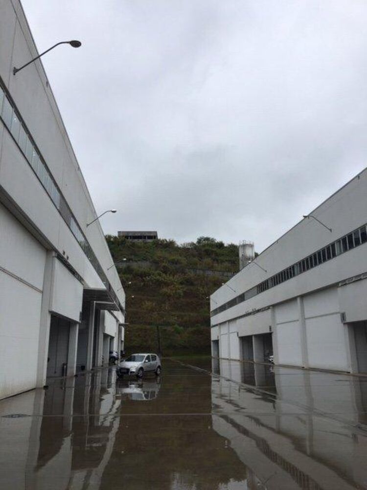 Depósito-Galpão-Armazém para alugar, 1100m² - Foto 5