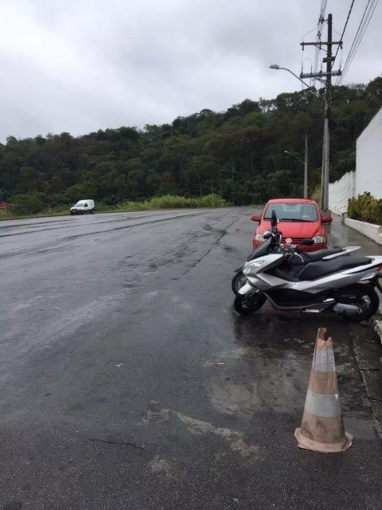 Depósito-Galpão-Armazém para alugar, 1100m² - Foto 4