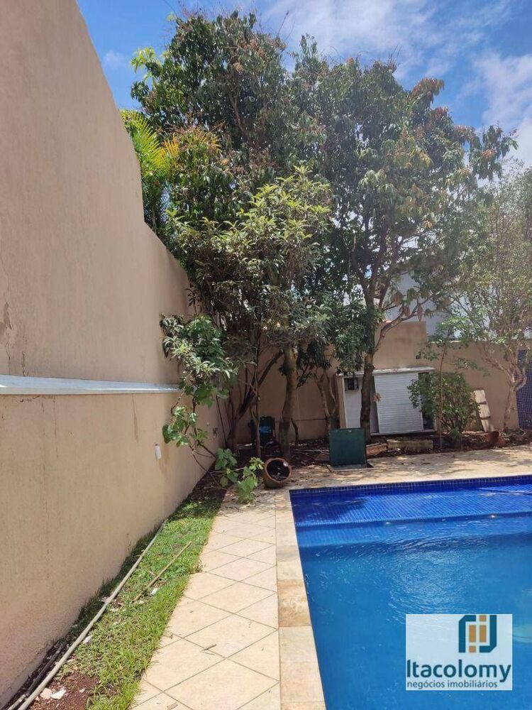 Casa de Condomínio à venda e aluguel com 4 quartos, 550m² - Foto 4