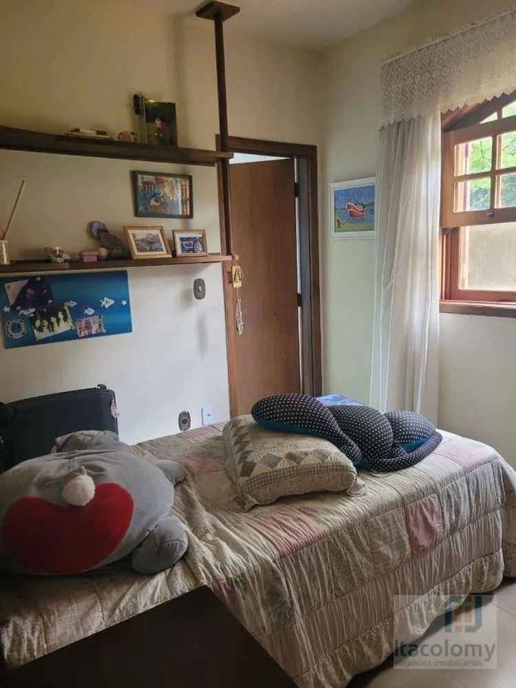 Chácara, 4 quartos, 2000 m² - Foto 1