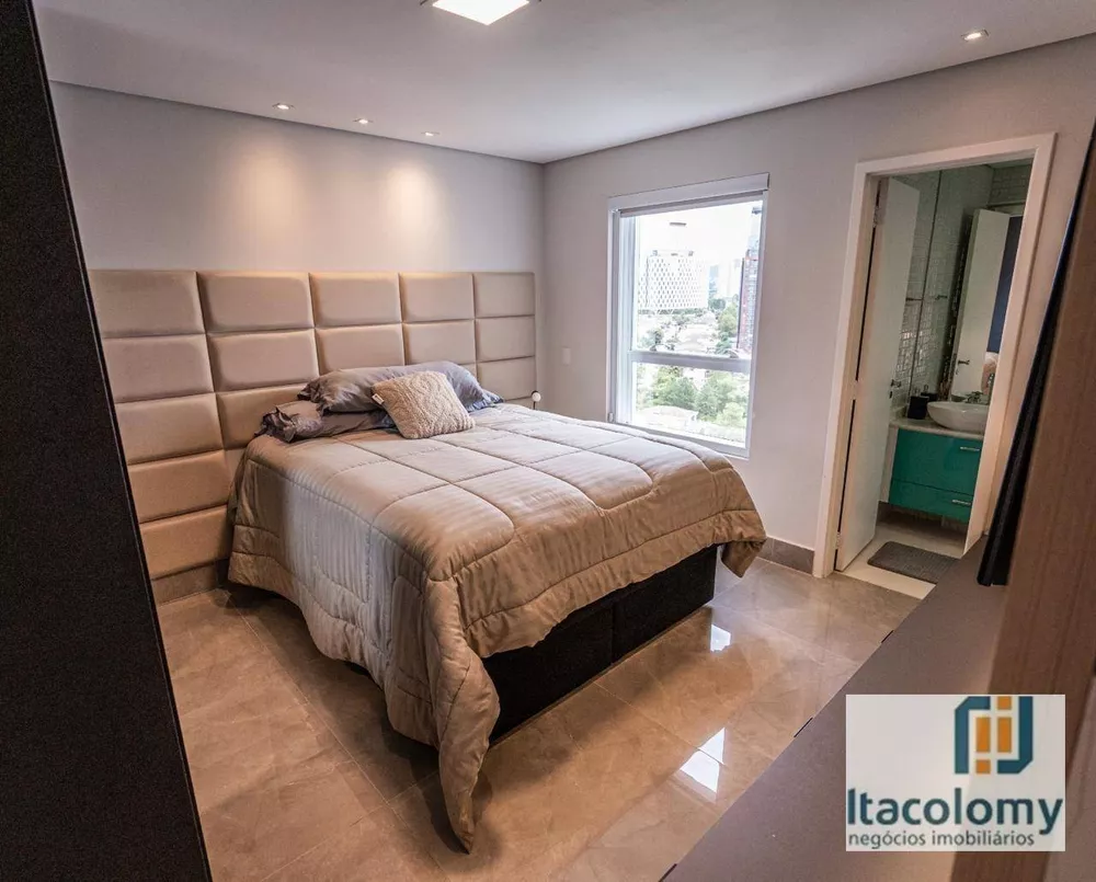 Apartamento à venda com 2 quartos, 70m² - Foto 8