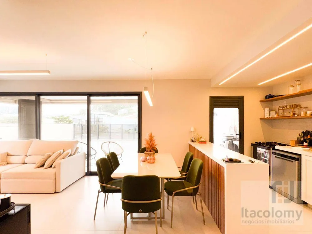 Apartamento, 3 quartos, 120 m² - Foto 2