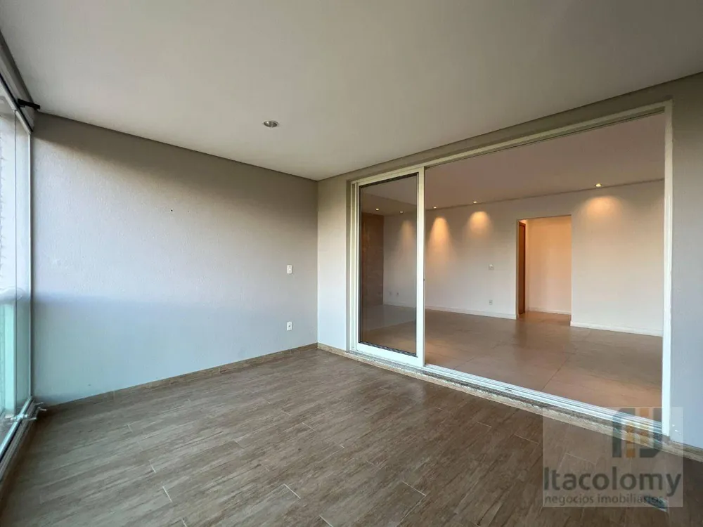 Apartamento, 3 quartos, 156 m² - Foto 7