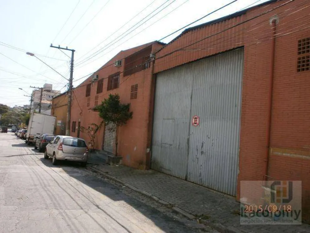 Depósito-Galpão, 1600 m² - Foto 1