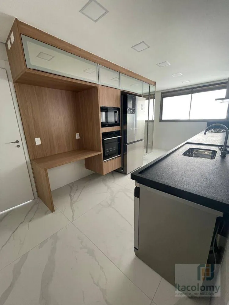 Apartamento, 4 quartos, 244 m² - Foto 5