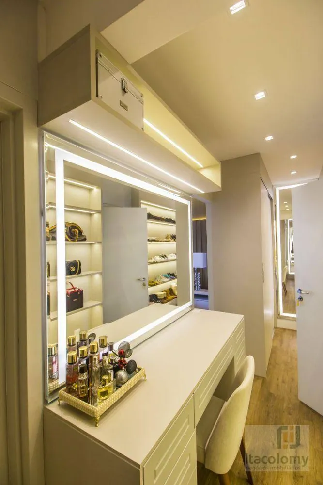 Apartamento, 3 quartos, 376 m² - Foto 4