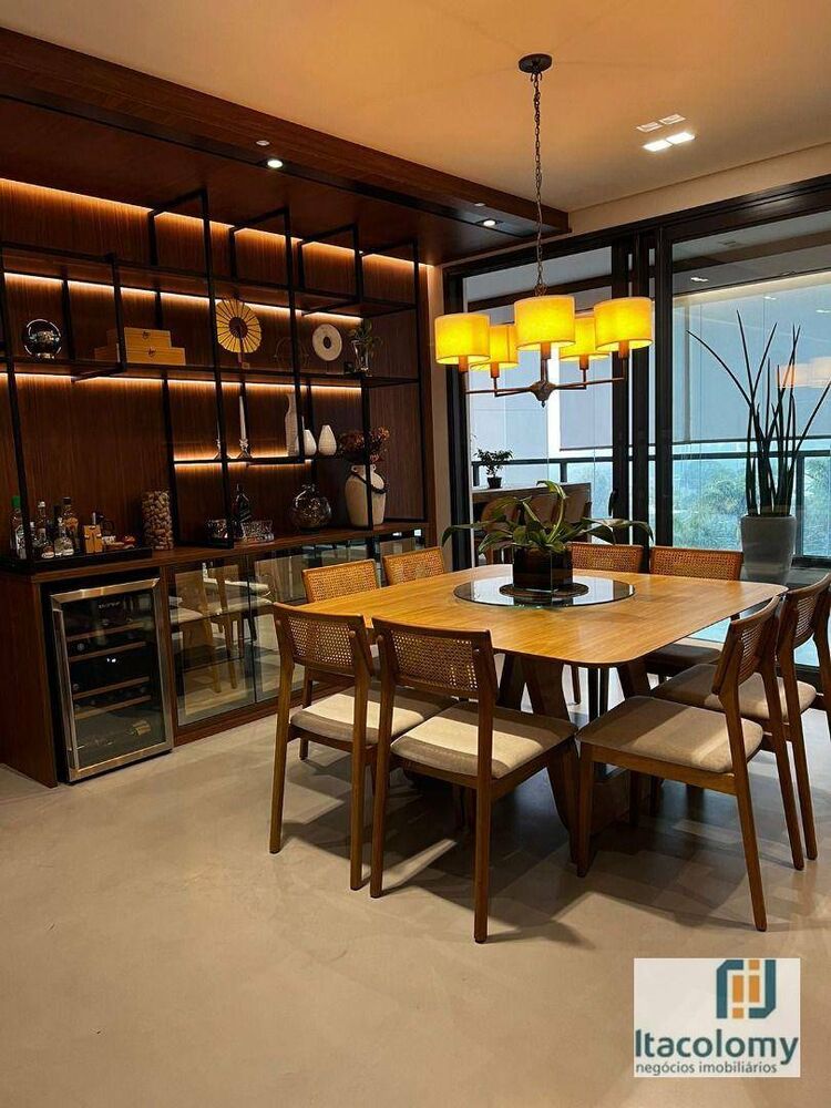 Apartamento, 4 quartos, 285 m² - Foto 1