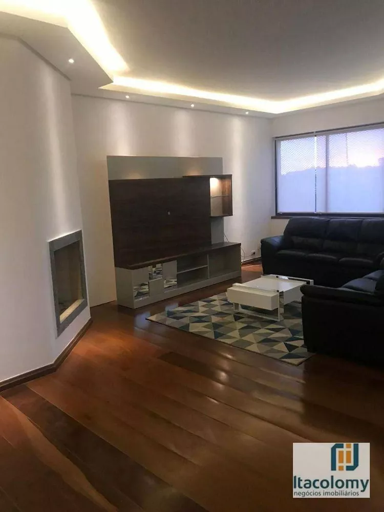 Apartamento para alugar com 3 quartos, 350m² - Foto 1