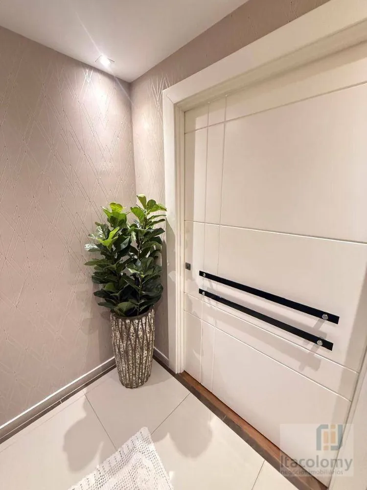 Apartamento, 3 quartos, 261 m² - Foto 11