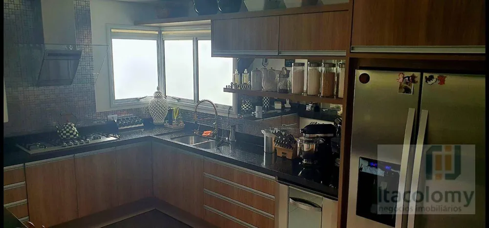 Apartamento, 3 quartos, 177 m² - Foto 2