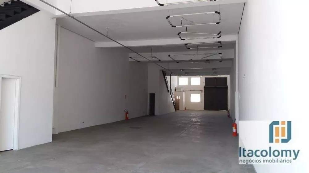 Depósito-Galpão-Armazém para alugar, 950m² - Foto 3