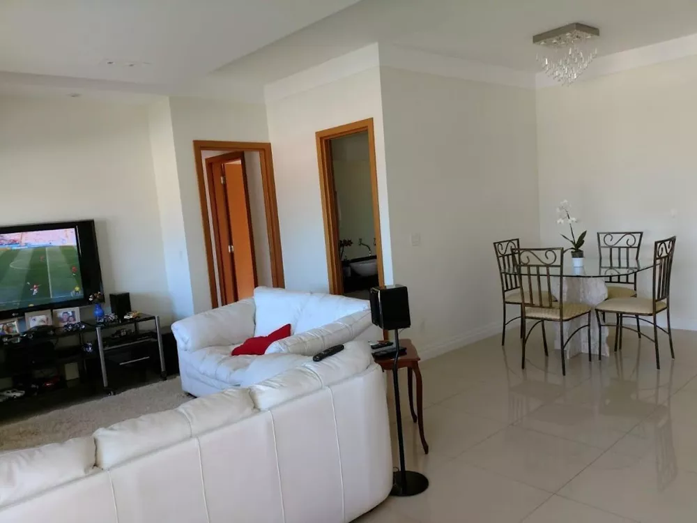 Apartamento à venda com 2 quartos, 113m² - Foto 4