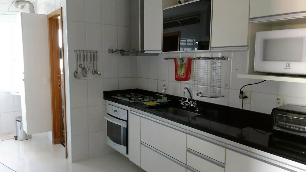 Apartamento à venda com 2 quartos, 113m² - Foto 3