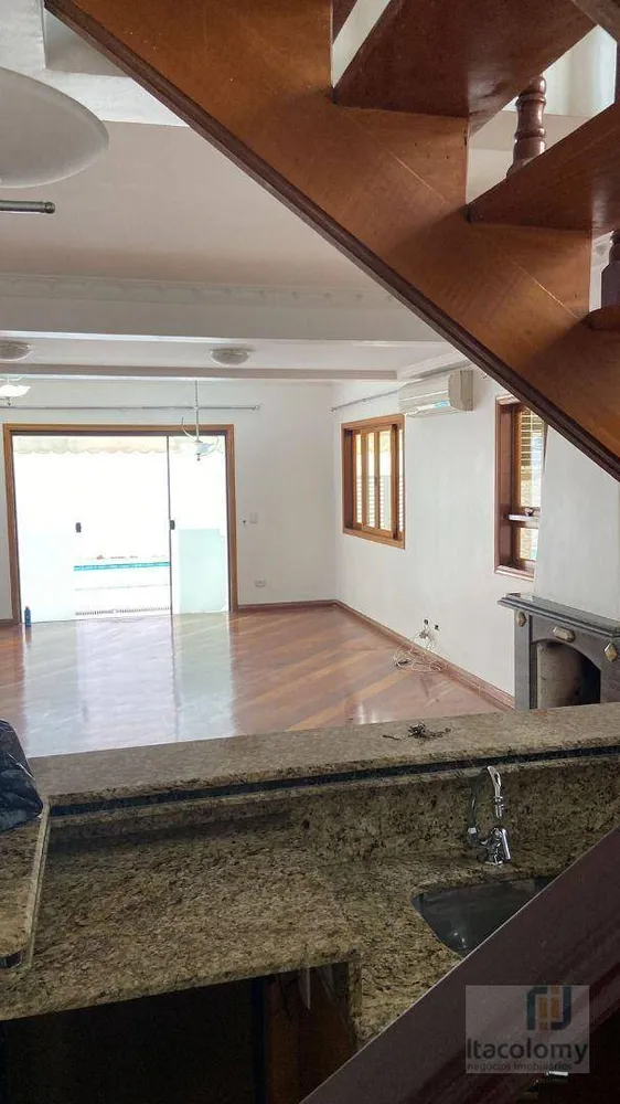 Casa de Condomínio, 4 quartos - Foto 1