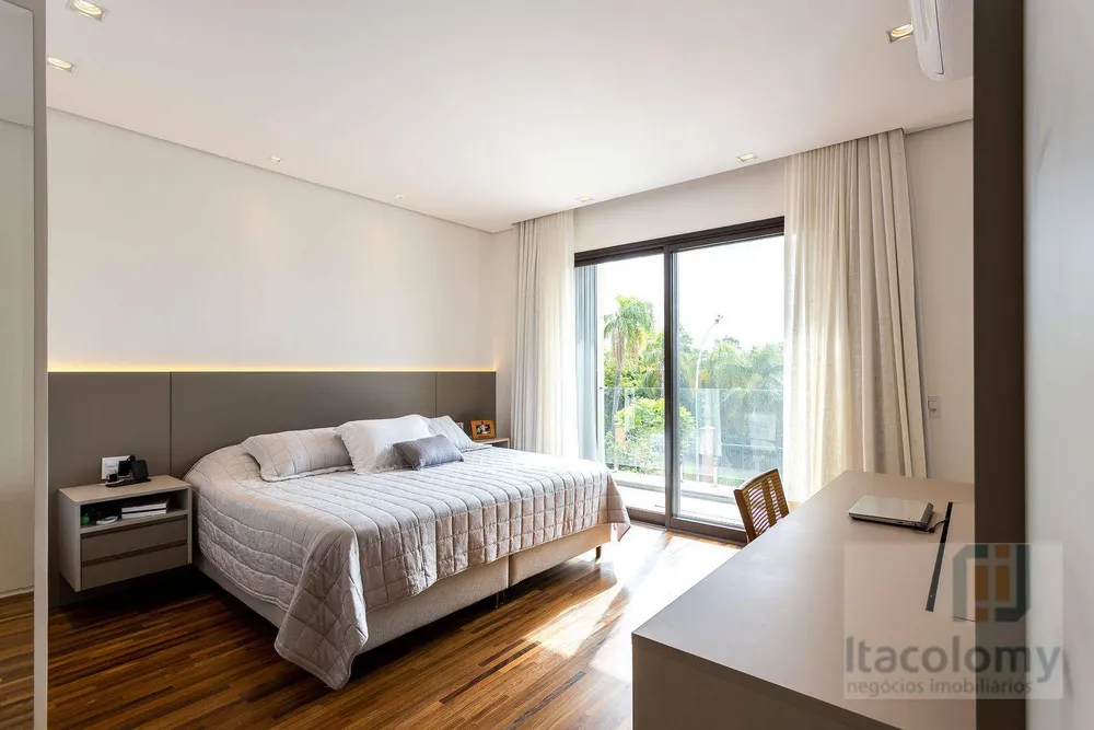 Casa de Condomínio, 4 quartos - Foto 1