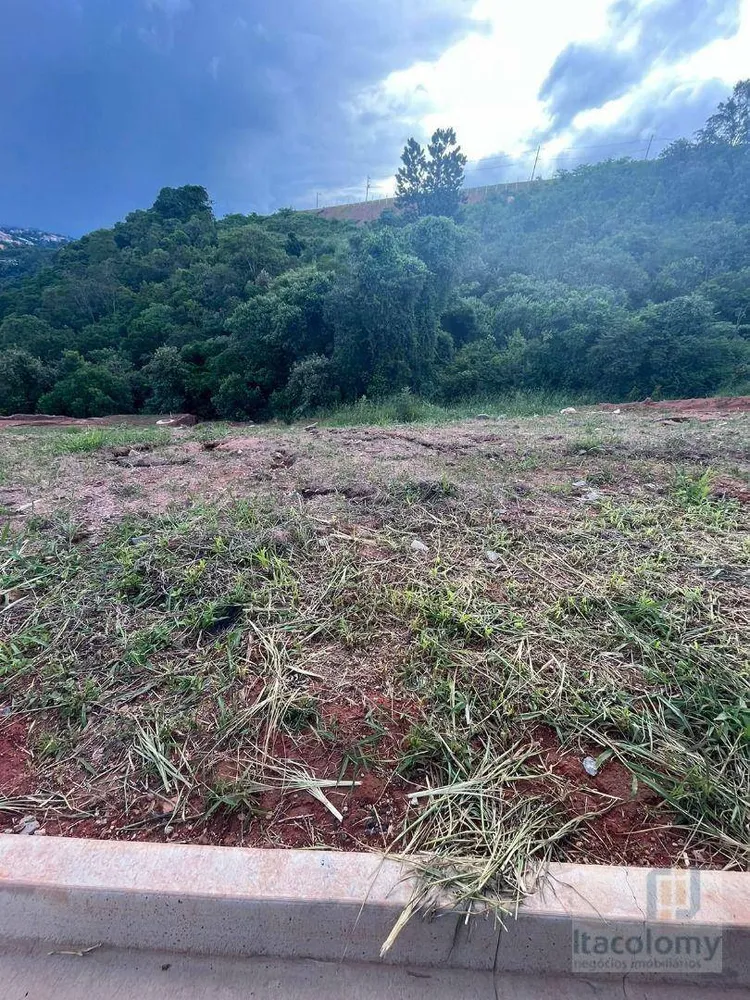 Loteamento e Condomínio, 175 m² - Foto 1