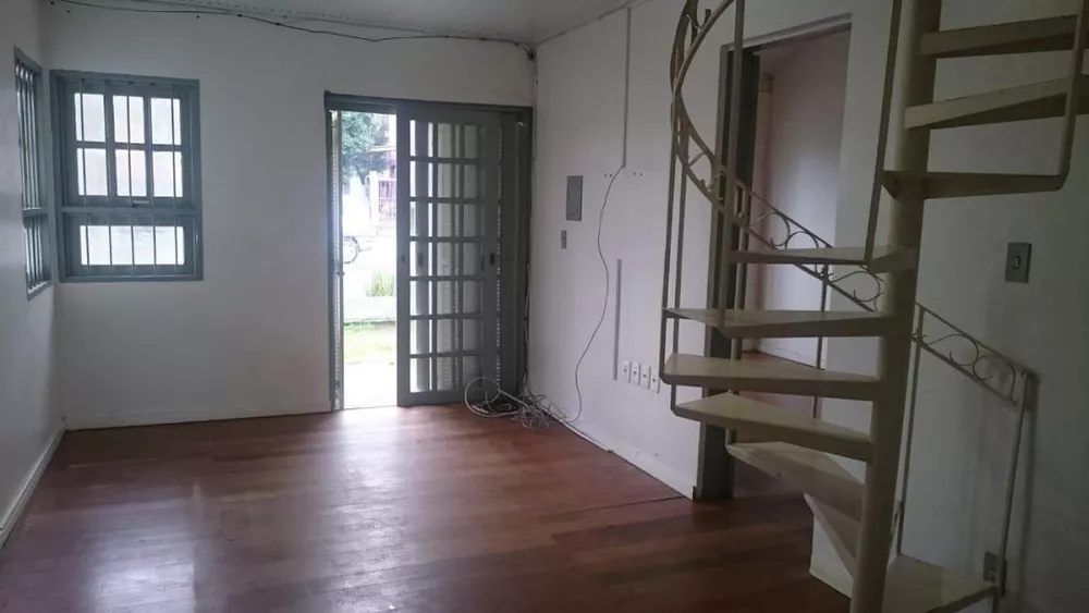 Casa à venda com 3 quartos, 125m² - Foto 2