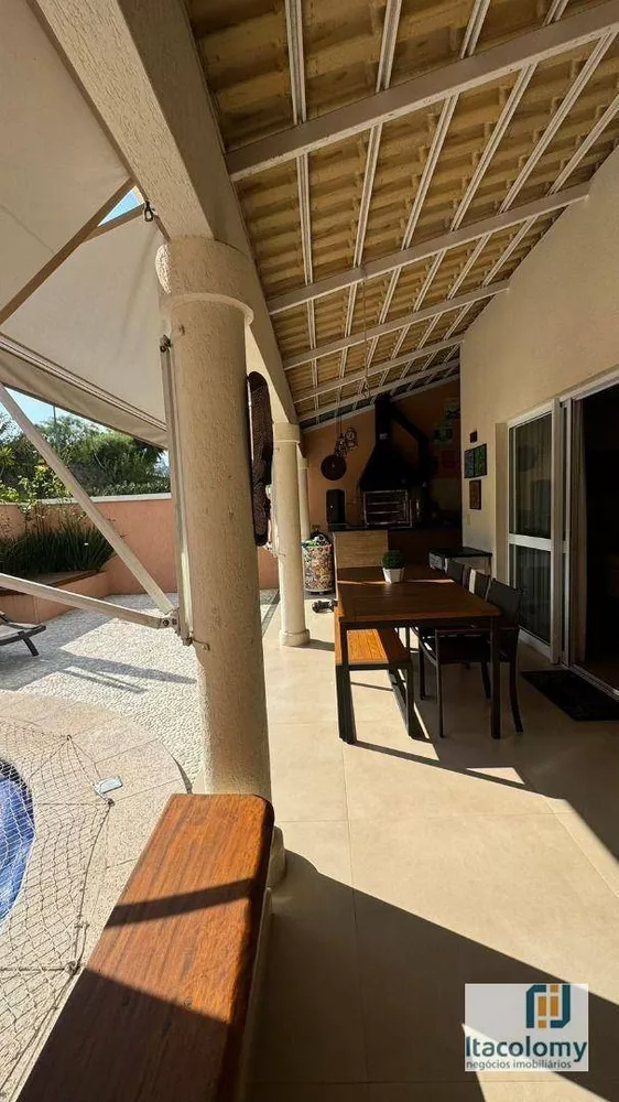 Casa de Condomínio à venda com 3 quartos, 290m² - Foto 5