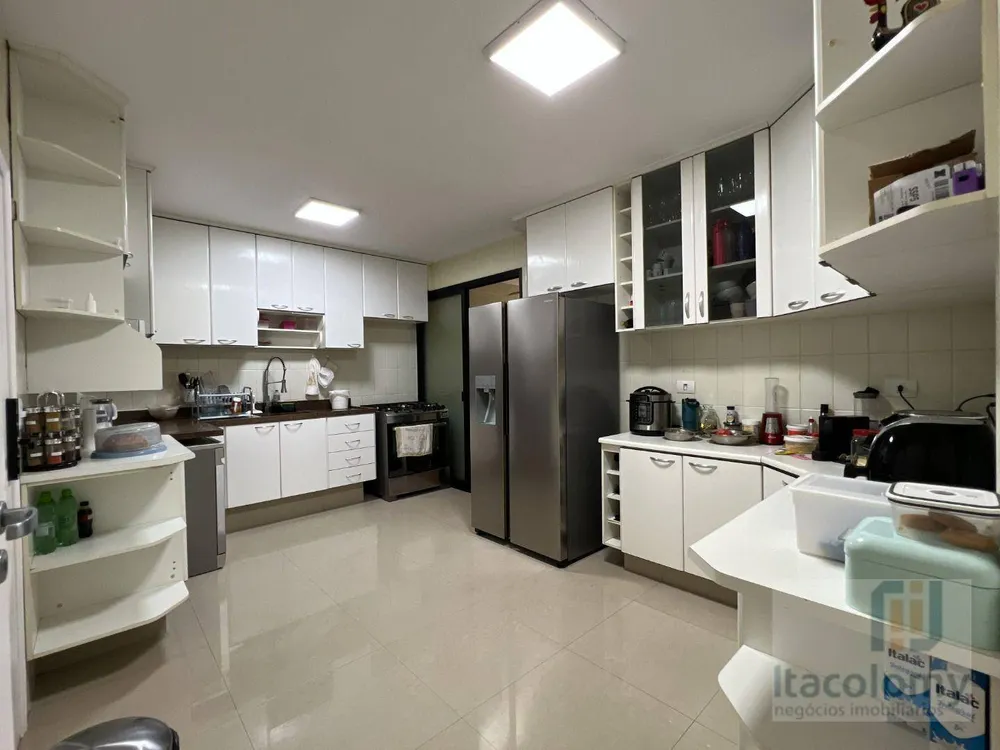 Apartamento, 3 quartos, 162 m² - Foto 1