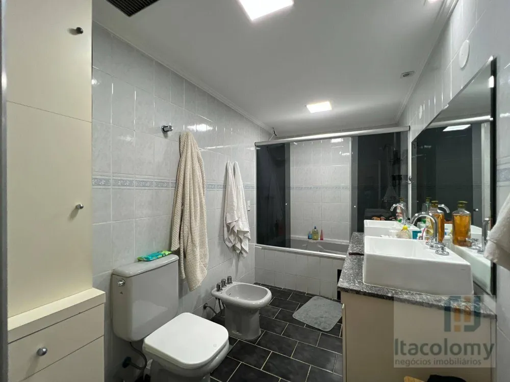 Apartamento, 3 quartos, 162 m² - Foto 4