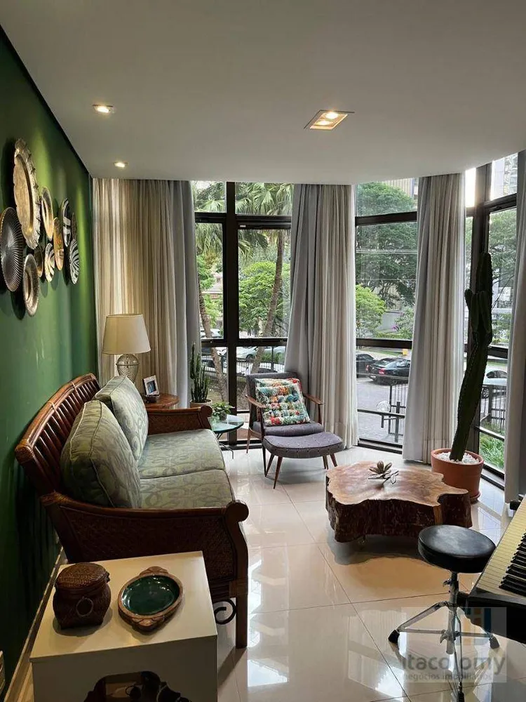 Apartamento, 4 quartos, 136 m² - Foto 1