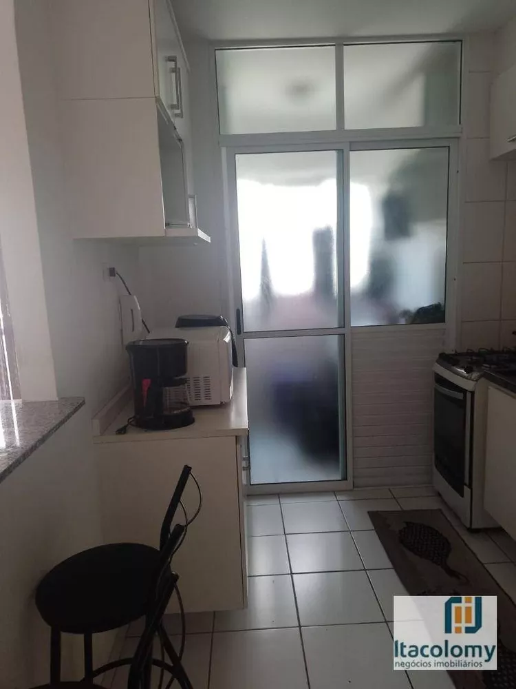 Apartamento à venda com 2 quartos, 58m² - Foto 4