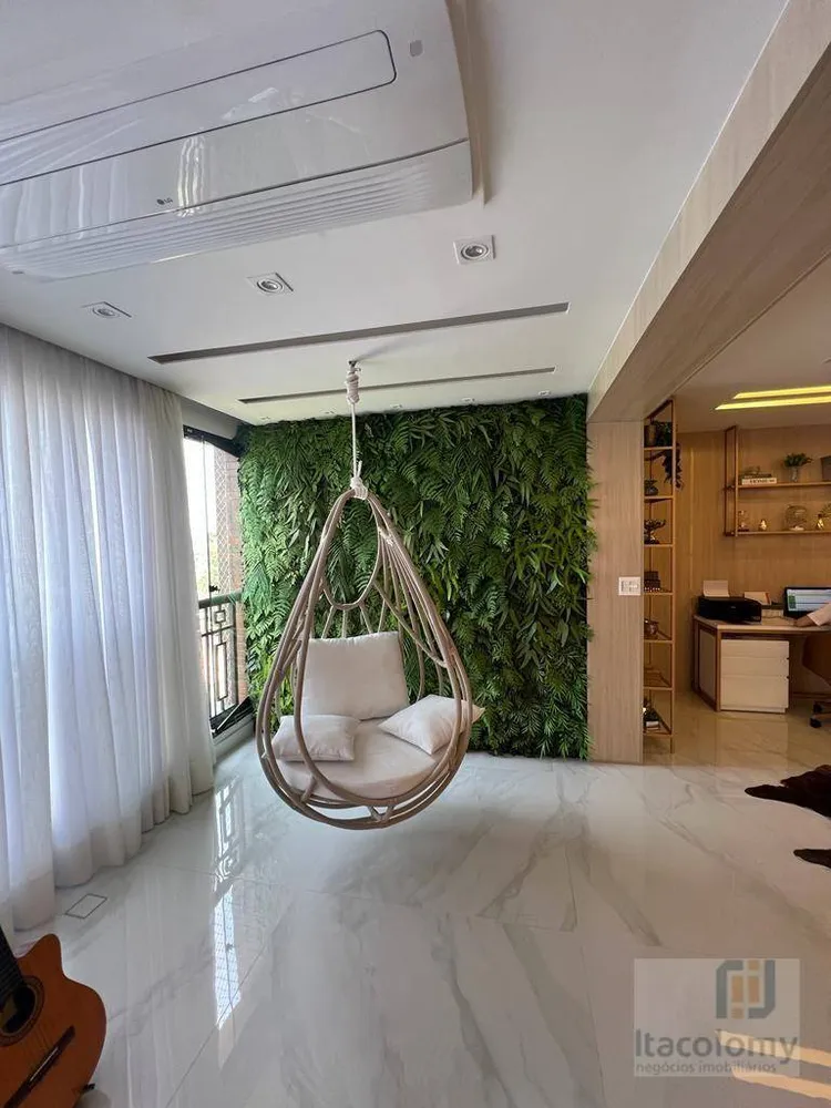 Apartamento, 3 quartos, 228 m² - Foto 2