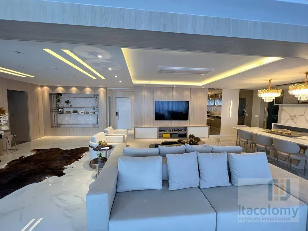 Apartamento, 3 quartos, 228 m² - Foto 3