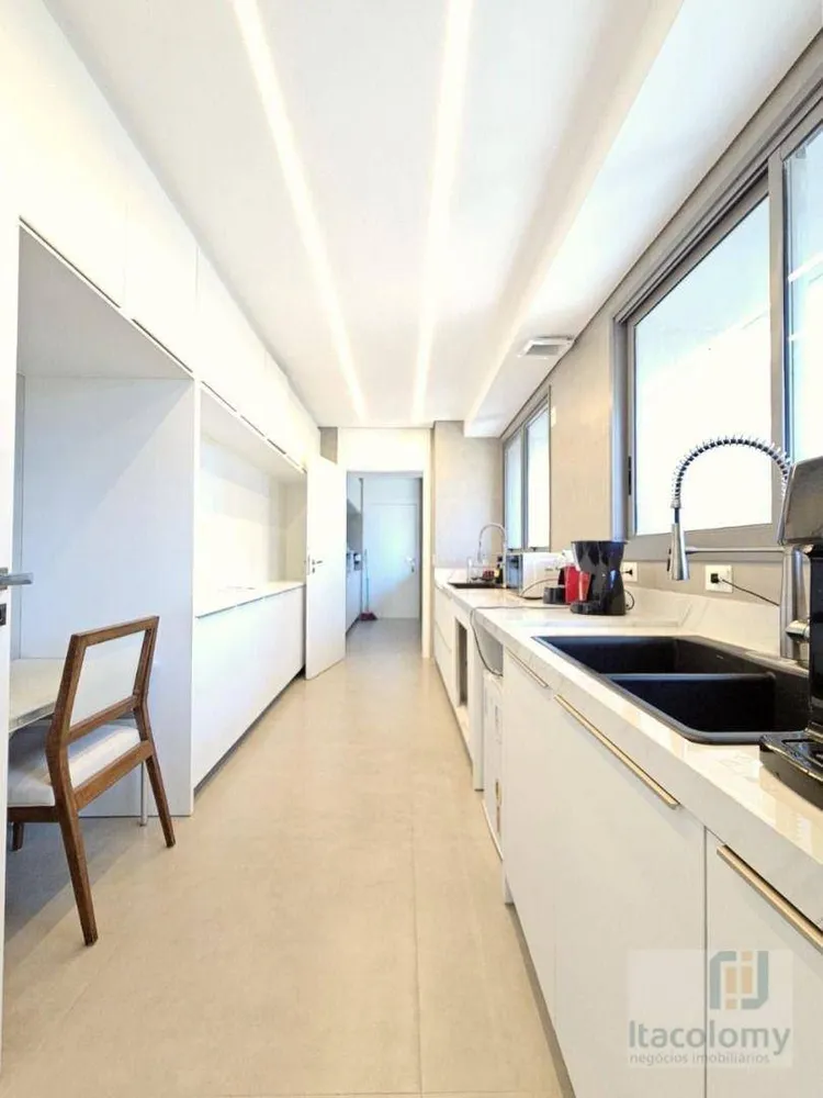 Apartamento, 3 quartos, 290 m² - Foto 15