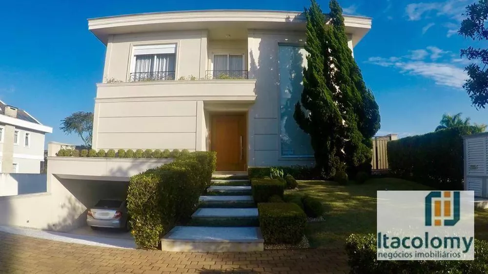 Casa de Condomínio à venda com 3 quartos, 400m² - Foto 1