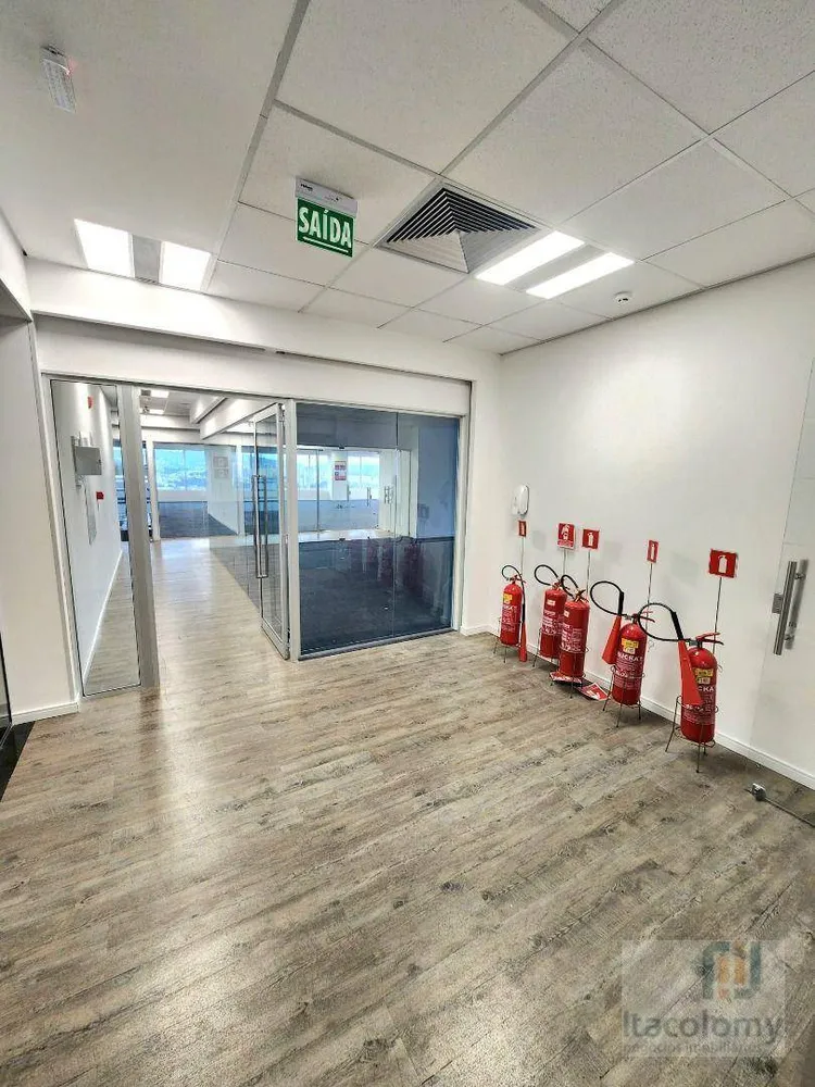 Sala-Conjunto, 1000 m² - Foto 1