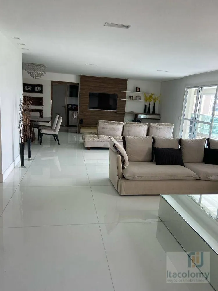 Apartamento, 3 quartos, 202 m² - Foto 11