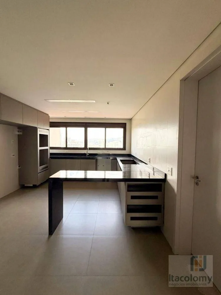 Cobertura, 4 quartos, 708 m² - Foto 5