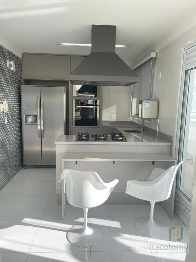 Apartamento, 3 quartos, 196 m² - Foto 2