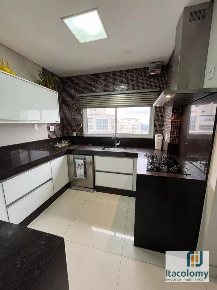 Apartamento à venda e aluguel com 3 quartos, 300m² - Foto 6