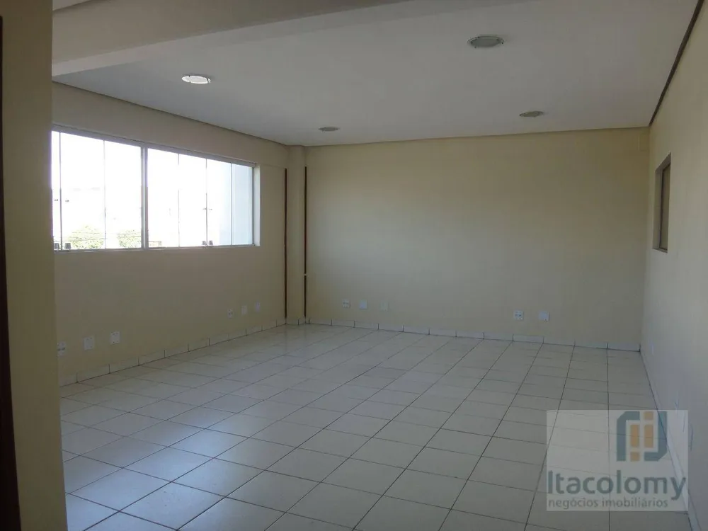 Depósito-Galpão, 725 m² - Foto 1