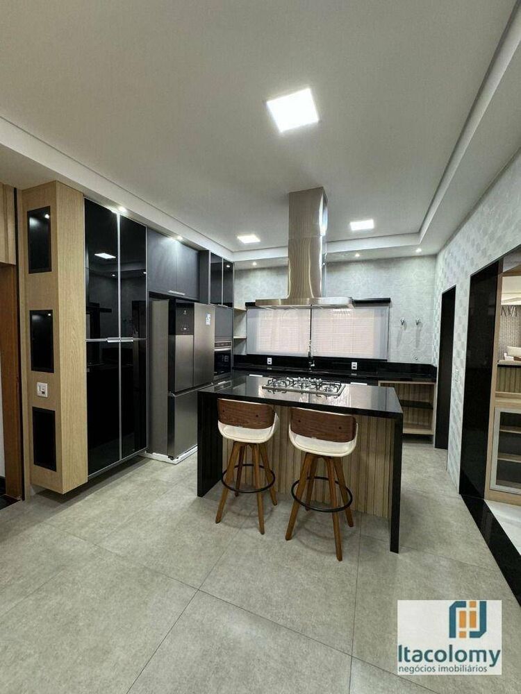 Casa de Condomínio à venda e aluguel com 5 quartos, 750m² - Foto 18