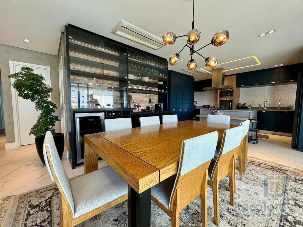 Apartamento, 3 quartos, 200 m² - Foto 4
