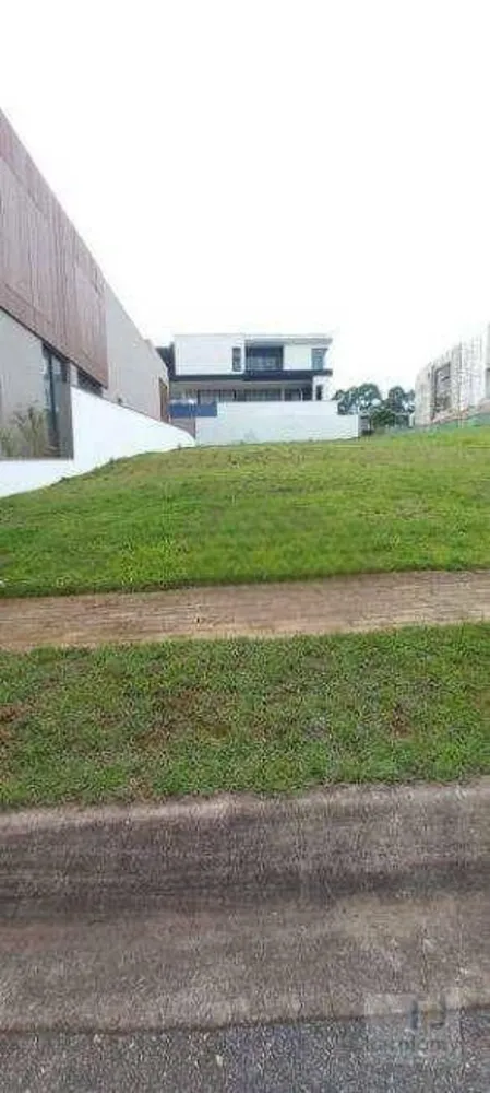 Loteamento e Condomínio, 502 m² - Foto 1