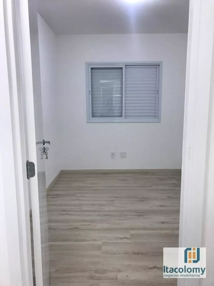 Apartamento à venda com 2 quartos, 64m² - Foto 6